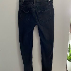 ripped skinny jeans, mid rise